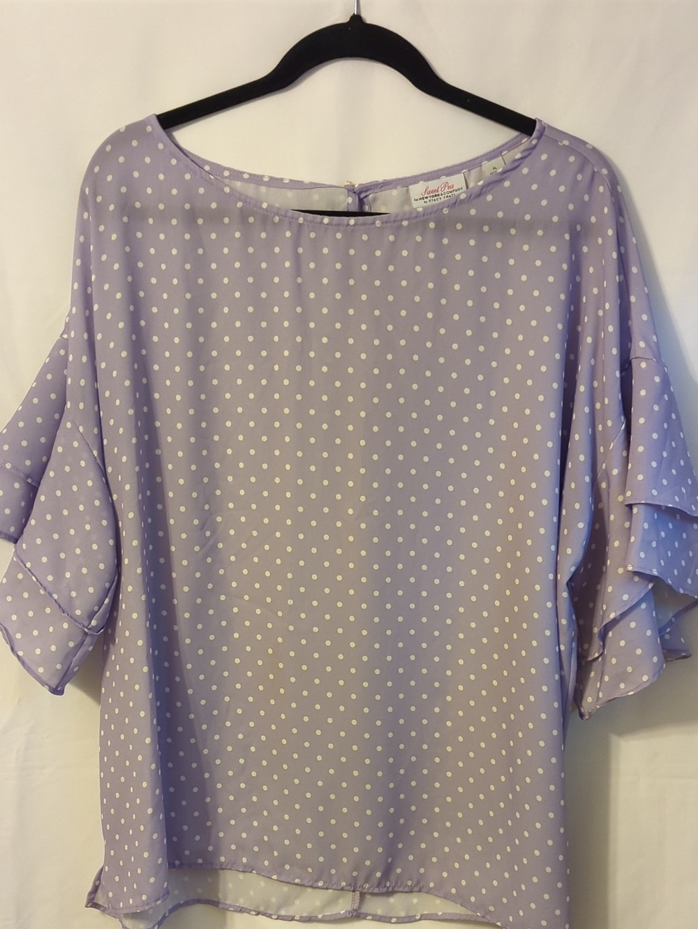 Sweet Pea New York & Company By Stacy Frati Lilac Polka Dot Ruffle Sleeve Top